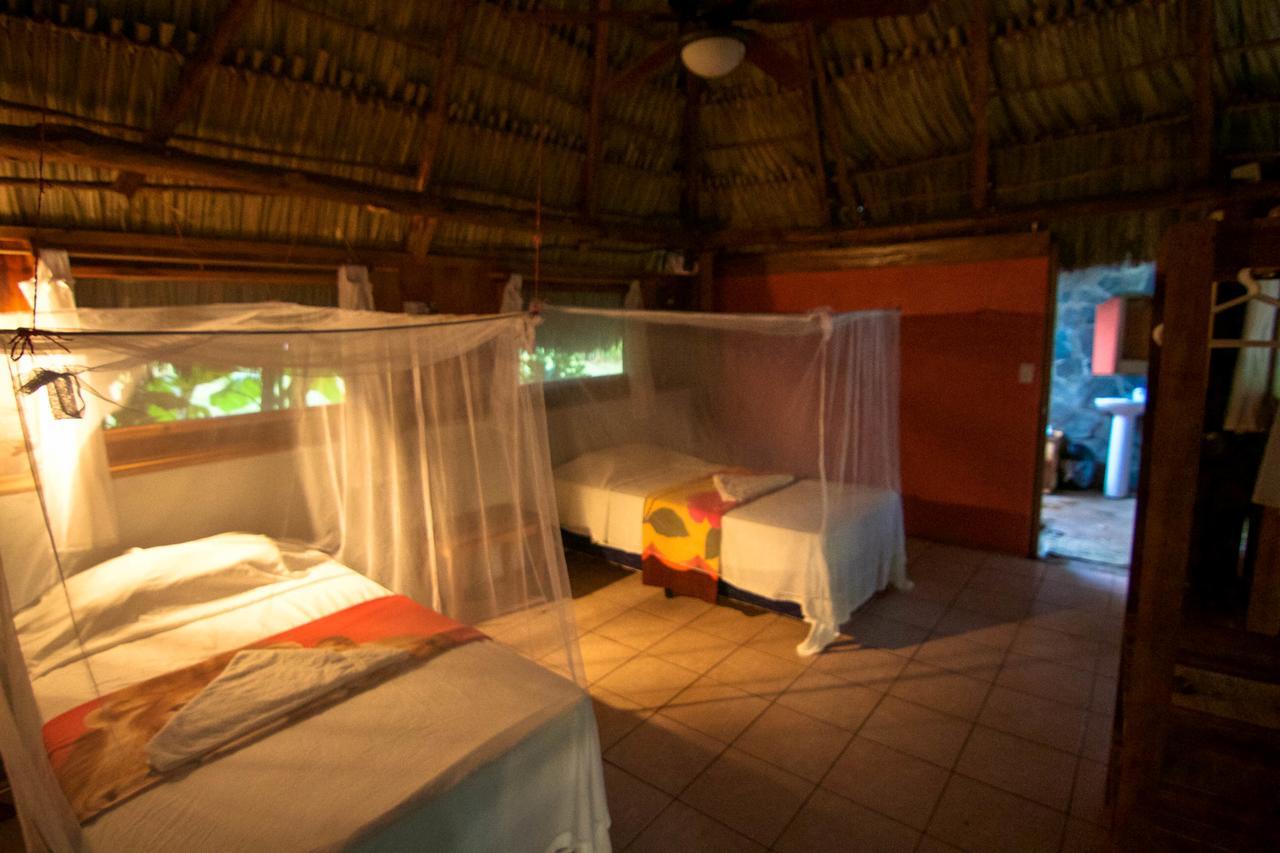 Coco Loco Eco-Resort Gemastepe Buitenkant foto