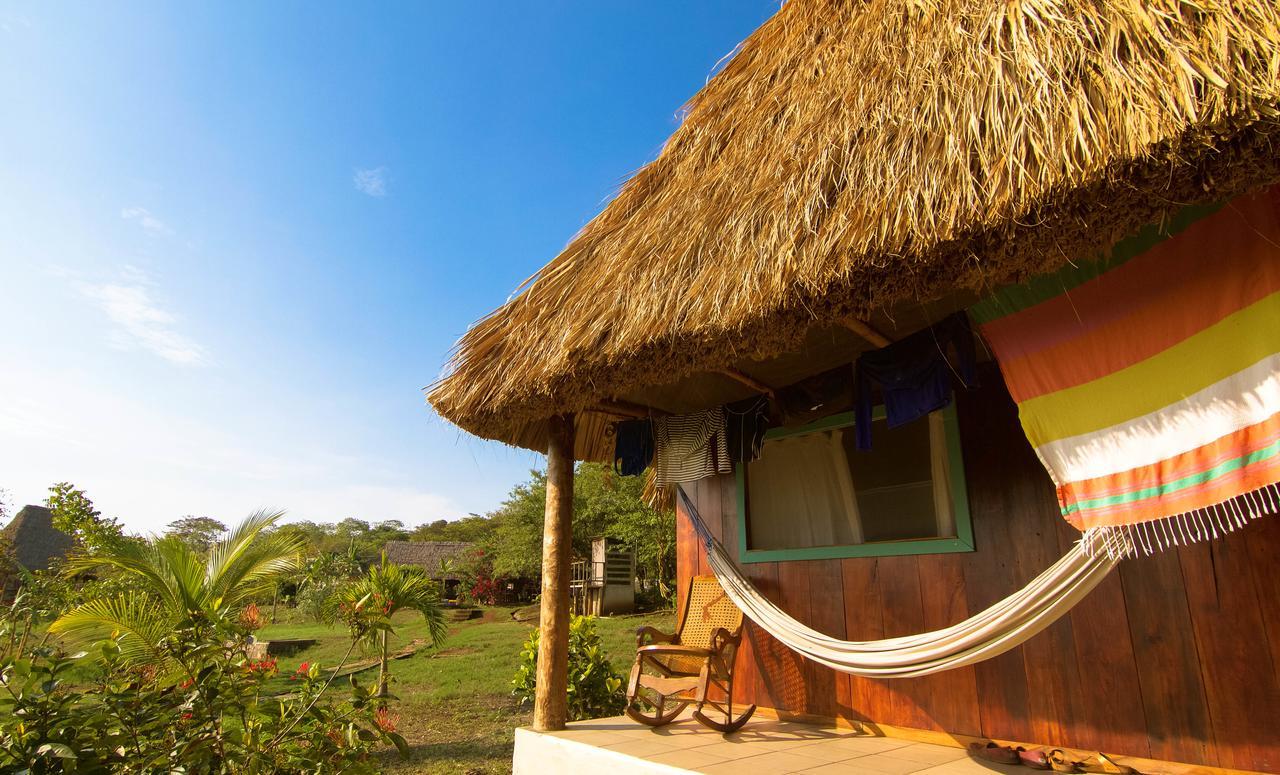 Coco Loco Eco-Resort Gemastepe Buitenkant foto